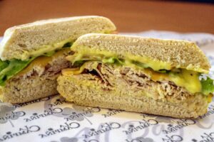 Sánduche de pechuga de pavo