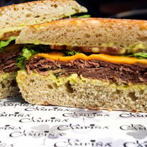 Sánduche de roast beef